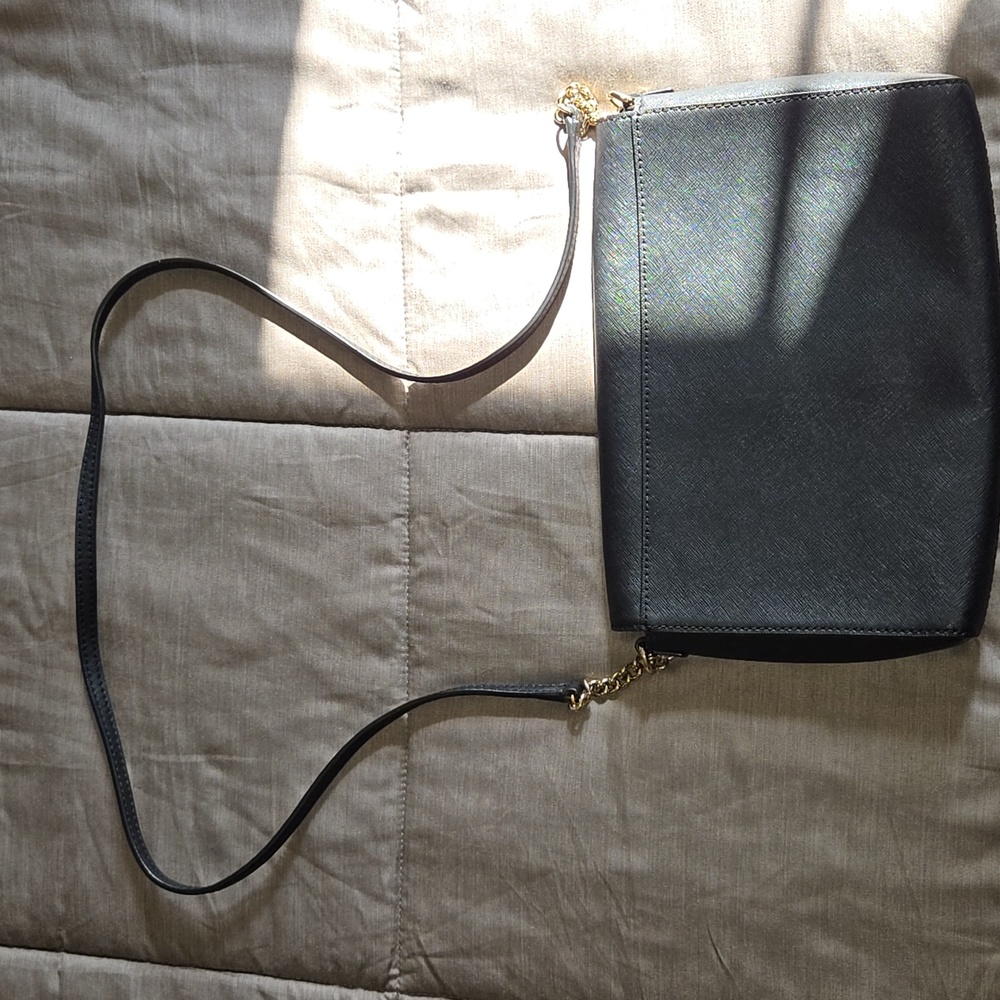 Kate Spade Crossbody - Picture 6 of 7